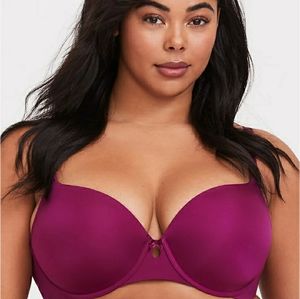 🆕️ Torrid Berry Purple T Shirt Shaping Bra 50C